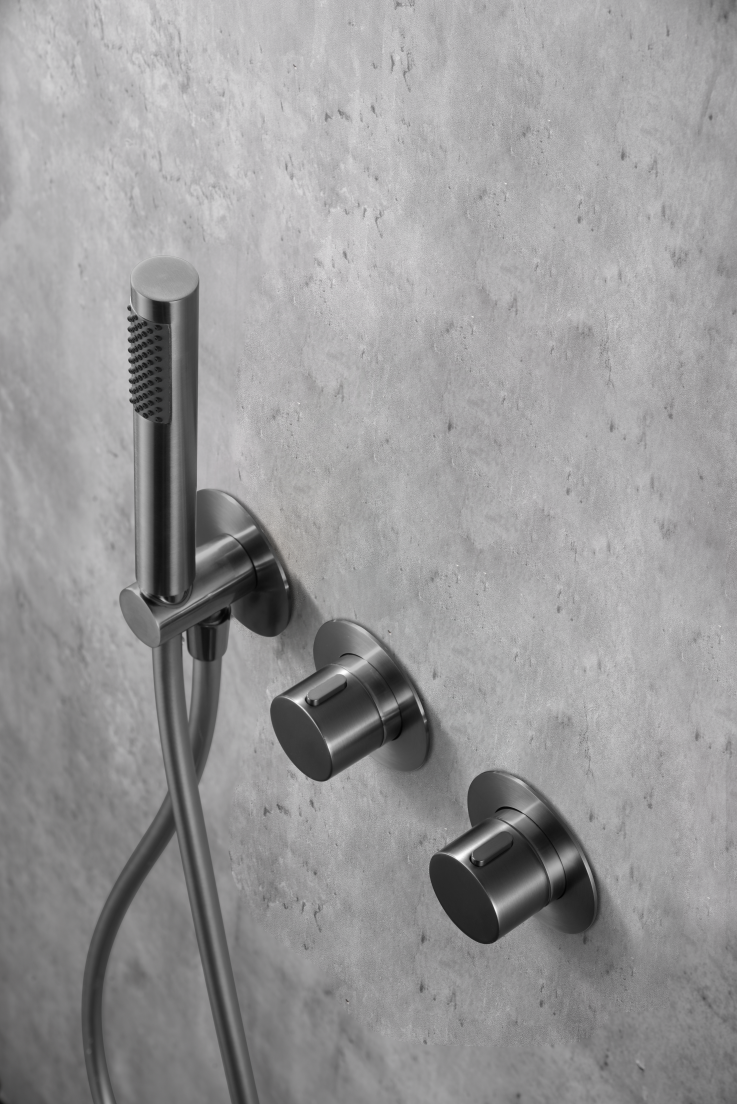 Смеситель для душа термостатический скрытого монтажа готовый комплект верхний душ ø25cm imex assen gta052/bgm black gun metal pvd