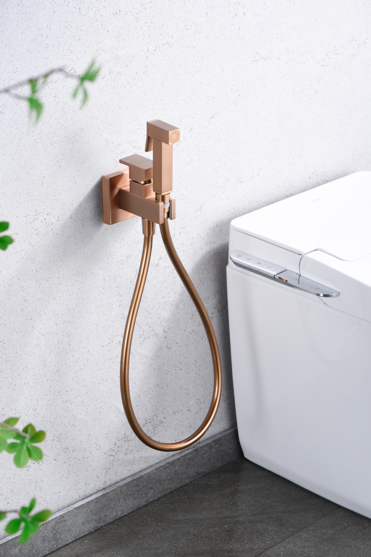 Гигиенический душ со смесителем и скрытой частью imex irlanda rdm003/orc brushed rose gold pvd