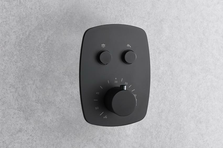 Смеситель для душа термостатический скрытого монтажа готовый комплект верхний душ 20x30см imex hidra gph035/ng matt black