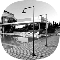 напольные душевые колонны